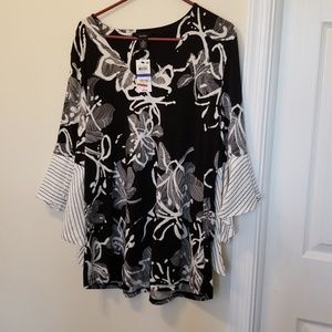Alfani flare sleeve blouse NWT